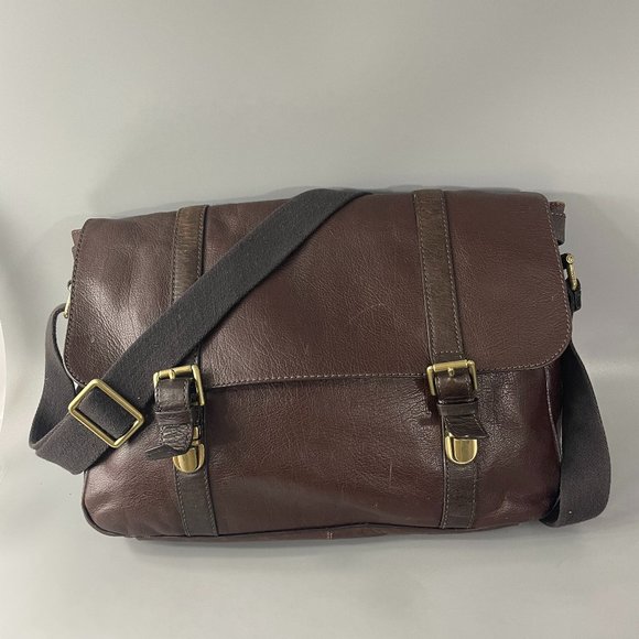 Fossil Bags Fossil Estate Cognac Leather Messenger Bag Poshmark